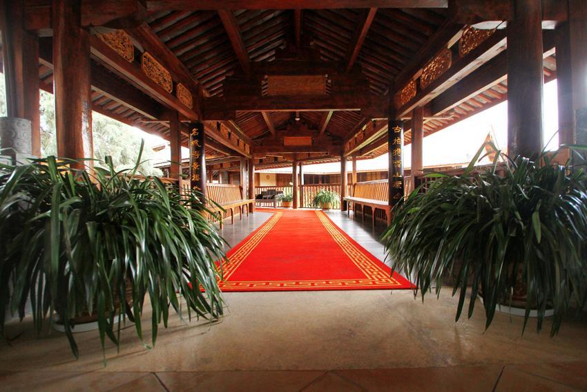 Lijiang Jinfu Hotel מראה חיצוני תמונה