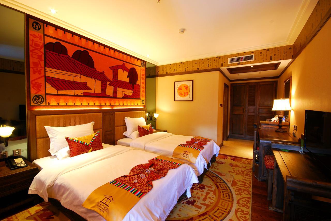 Lijiang Jinfu Hotel מראה חיצוני תמונה