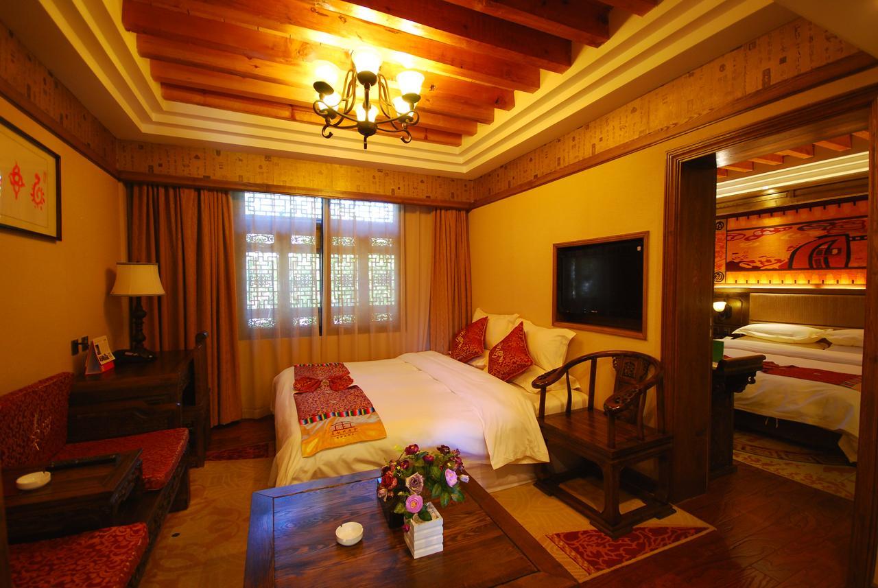 Lijiang Jinfu Hotel מראה חיצוני תמונה