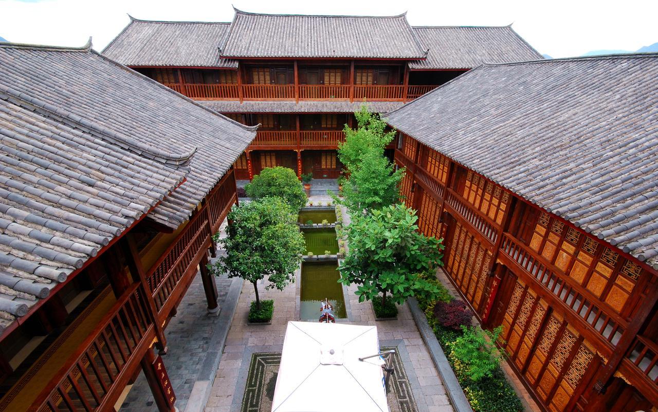 Lijiang Jinfu Hotel מראה חיצוני תמונה